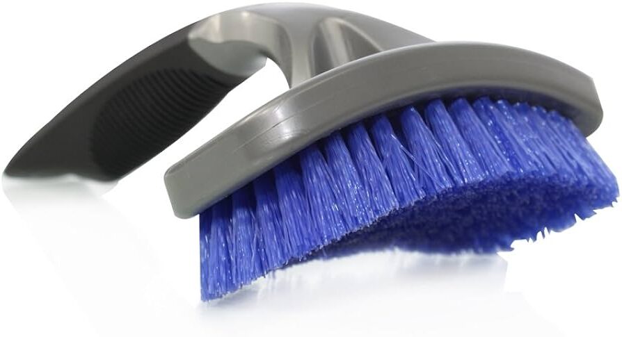 chemical-guys-curved-tire-brush-for-ultimate-detailing